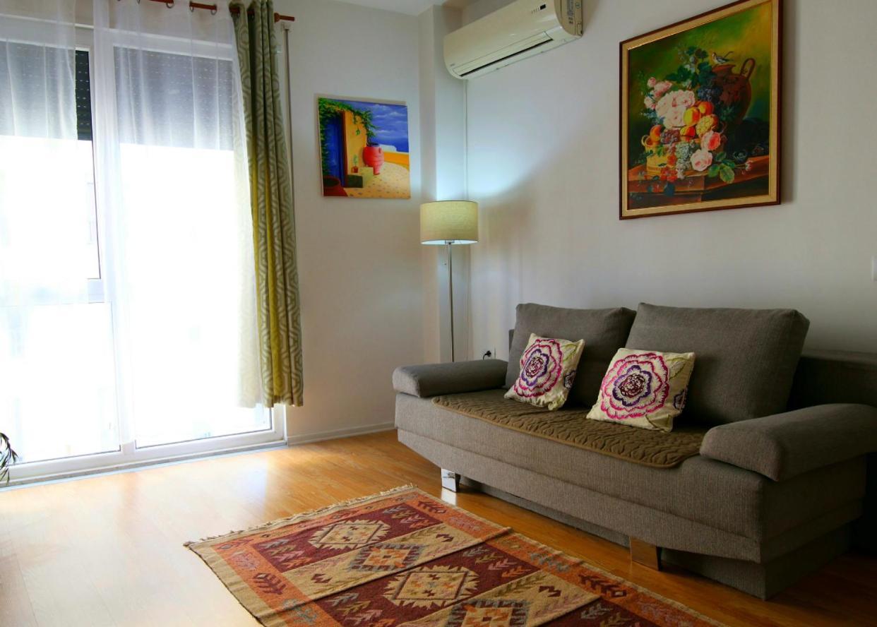 Apartamento The Beautiful View Tirana Exterior foto
